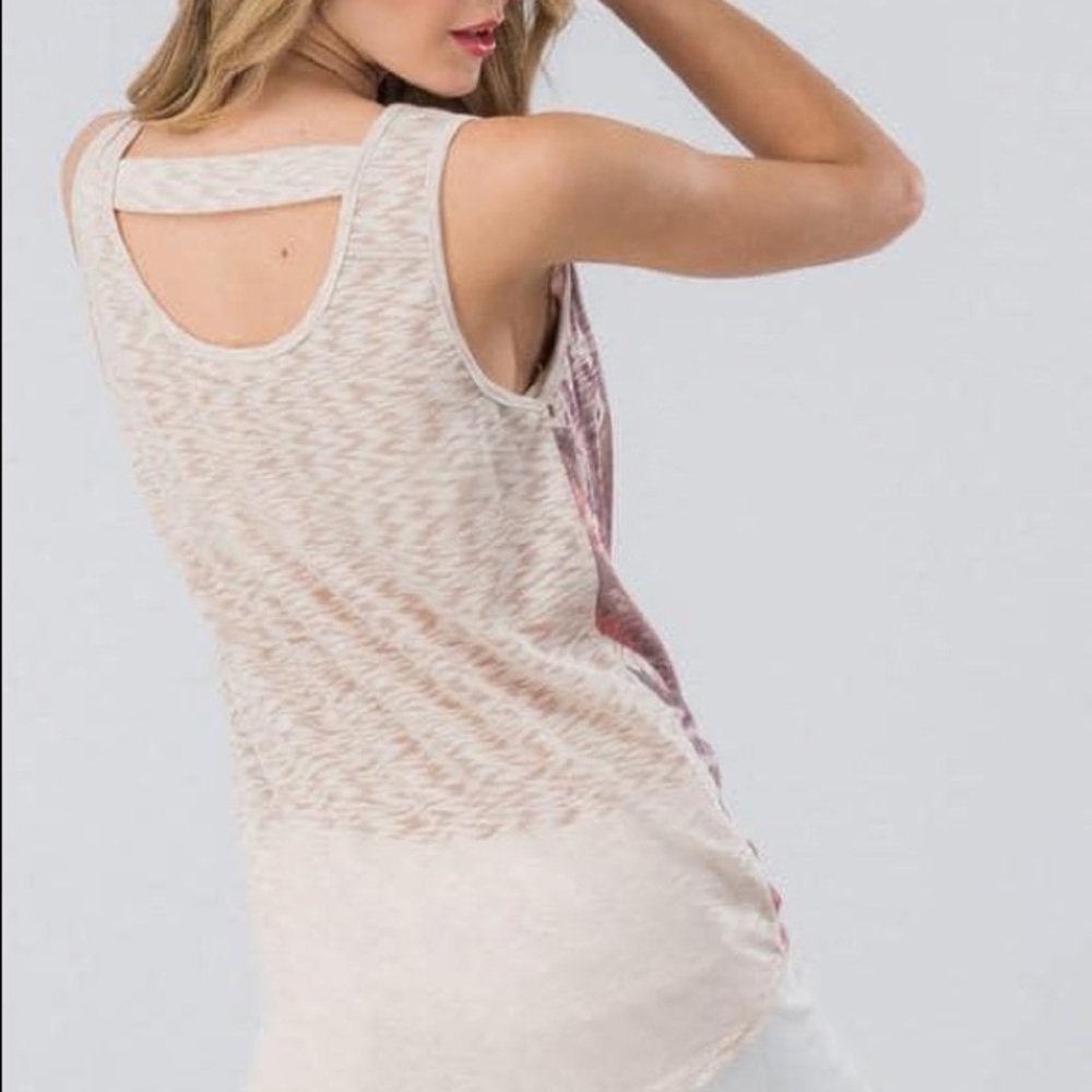 💛Front Knot Aztec Top - Picture 3 of 6